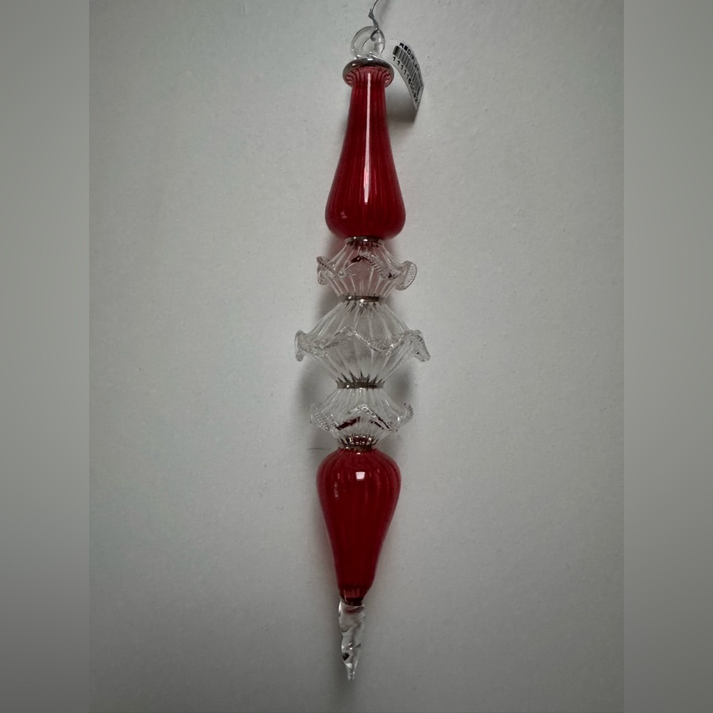 Red Glass Finial Ornament, Hand Blown (NWT).